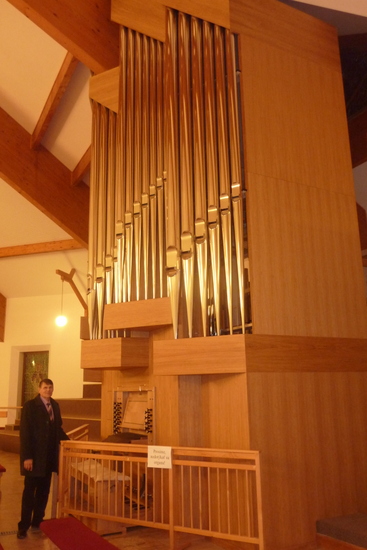 P1100137 nový dolnokubínsky organ